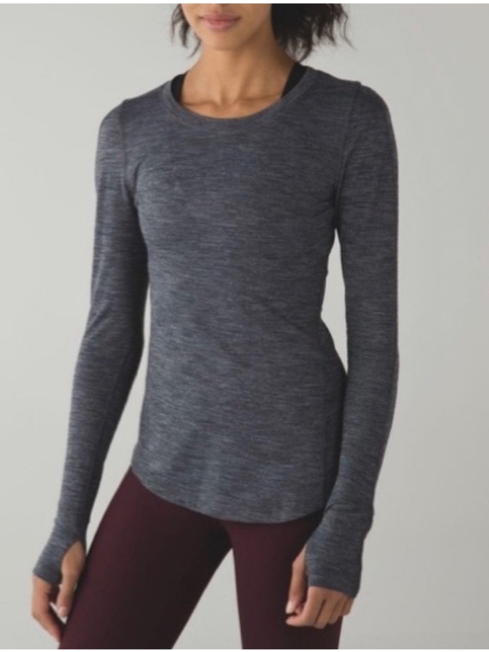 Lululemon 5 Mile Long Sleeve heathered long length exercise top black & gray